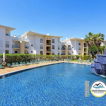 ホテル Homes With Panoramic Terrace アルブフェイラ
