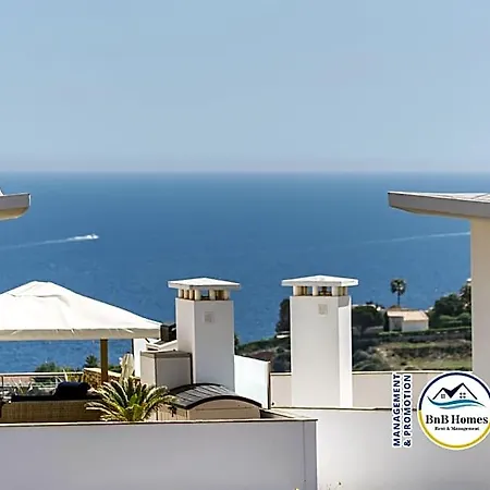 Homes With Panoramic Terrace *